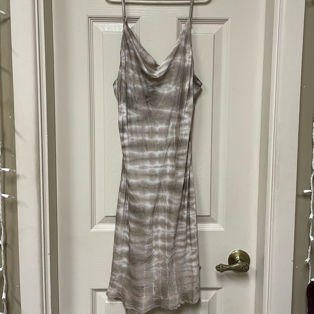 NWT Olivaceous tie dye dress medium